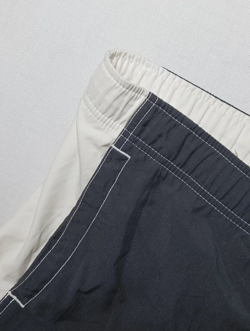 Vintage Nike Mens Paratrooper Board Shorts Medium Charcoal White Cargo